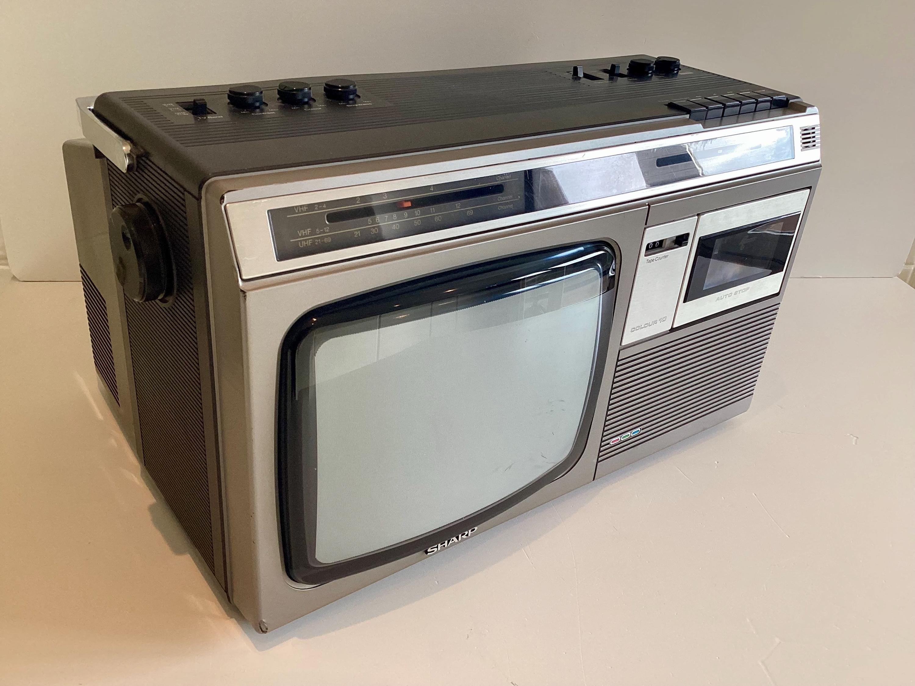 Vintage Radio Cassette Sharp C-1020GA Solid State Color Television, 1980 Made in Japan, Working — photo 2 of 11