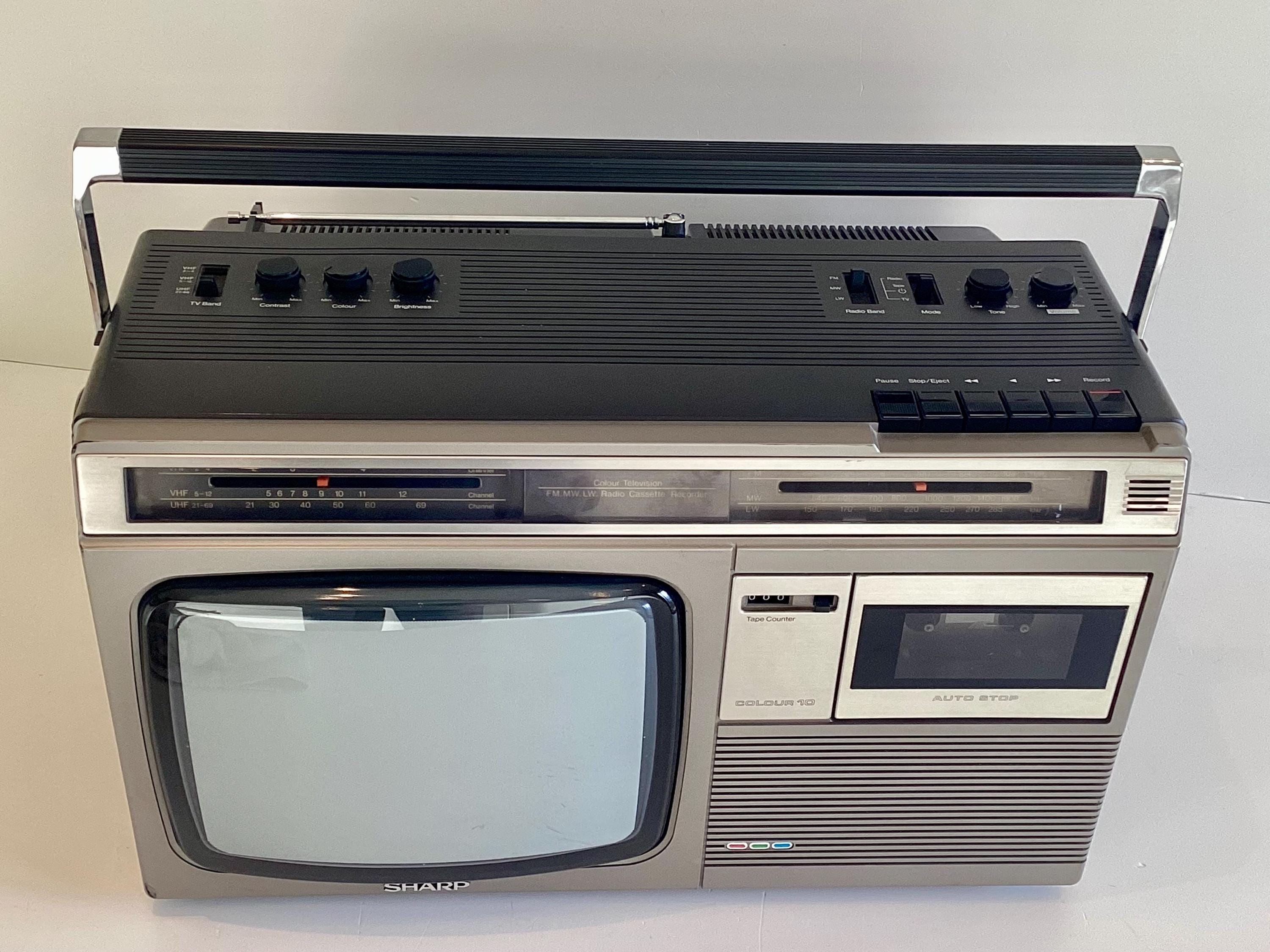 Vintage Radio Cassette Sharp C-1020GA Solid State Color Television, 1980 Made in Japan, Working — photo 3 of 11