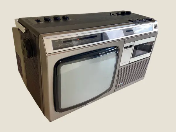 Vintage Radio Cassette Sharp C-1020GA Solid State Color Television, 1980 Made in Japan, Working