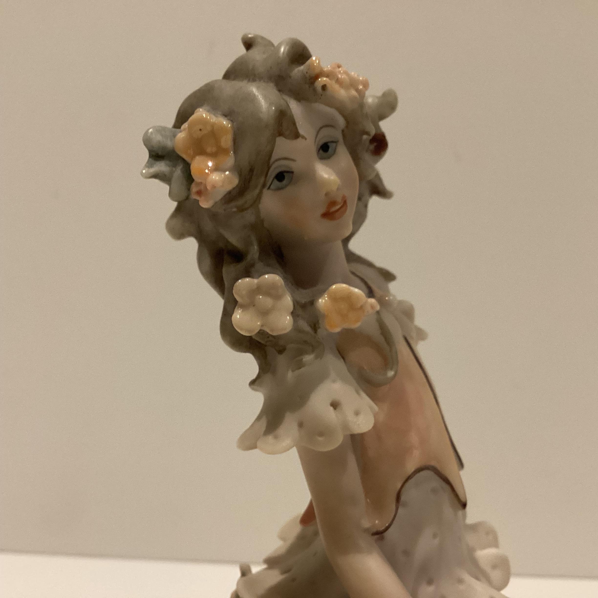 Capodimonte Figurine (1986) Giuseppe Armani, Flowers Feast Special Edition, Hand Painted Italian Porcelain, 1141-P — photo 4 of 11
