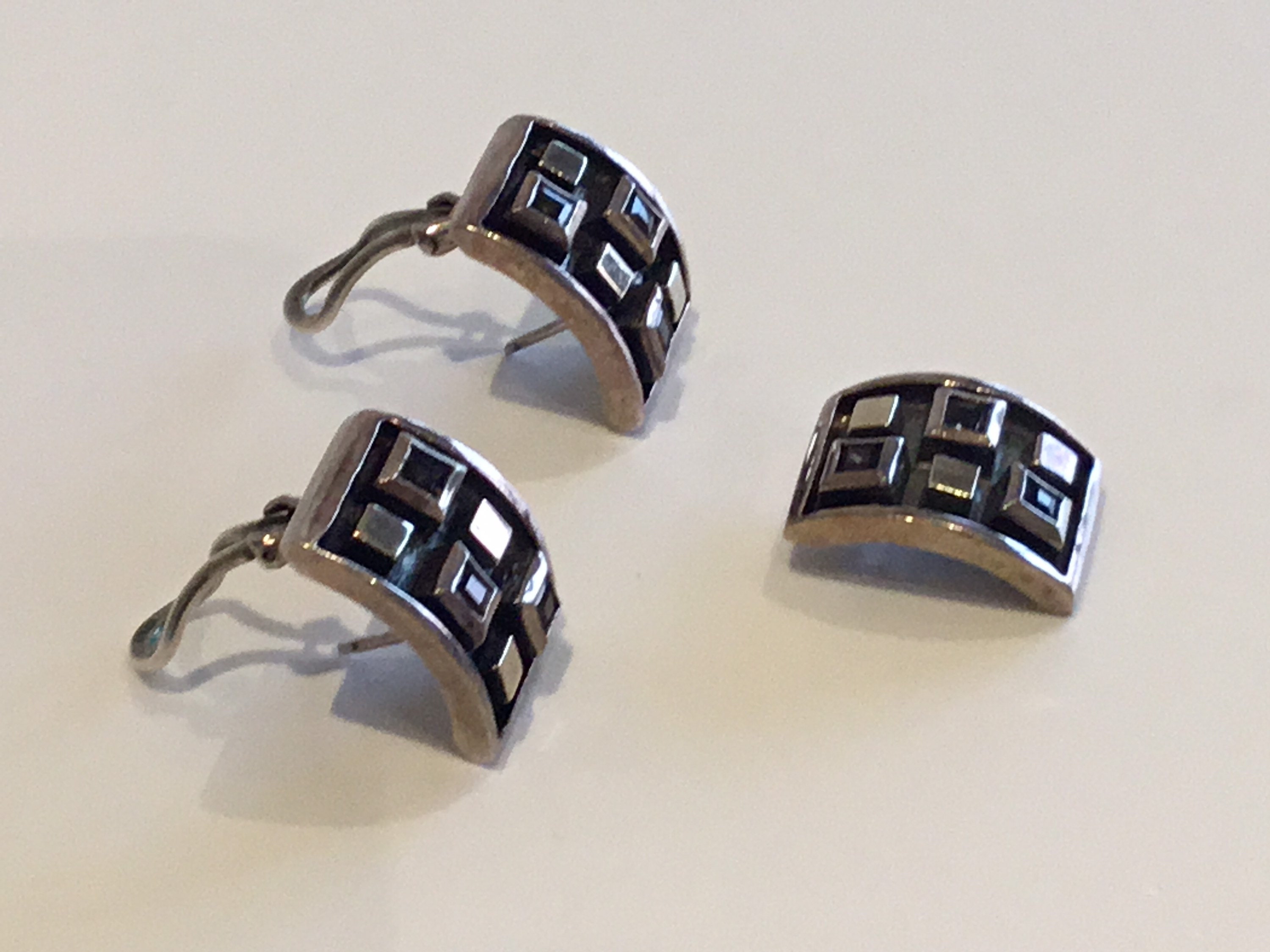 Vintage Jewelry | 1990s Earrings And Pendant Made In France — photo 2 of 11