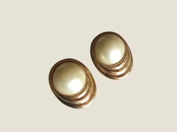 Vintage Jewelry – Authentic P&M Paris Gold Plated Earrings (1970s)