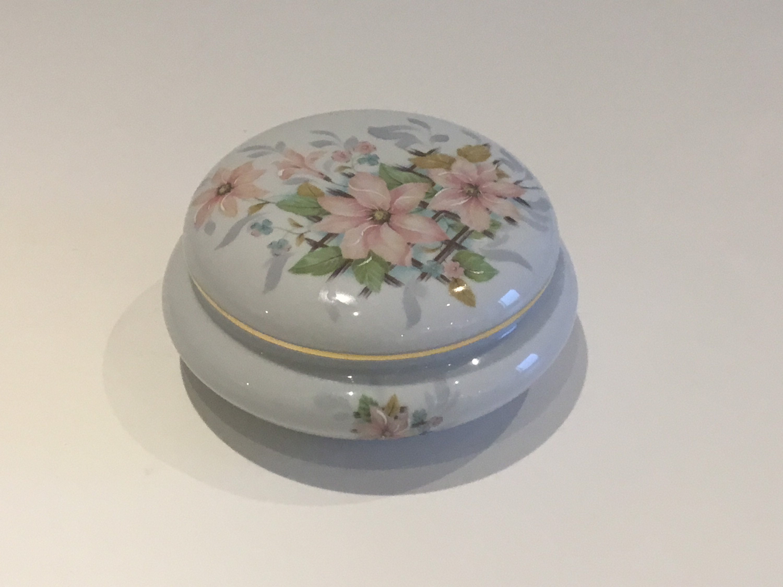 Vintage Limoges Box | French Porcelain Floral Hand Painted, AD Decoration Mark — photo 2 of 7