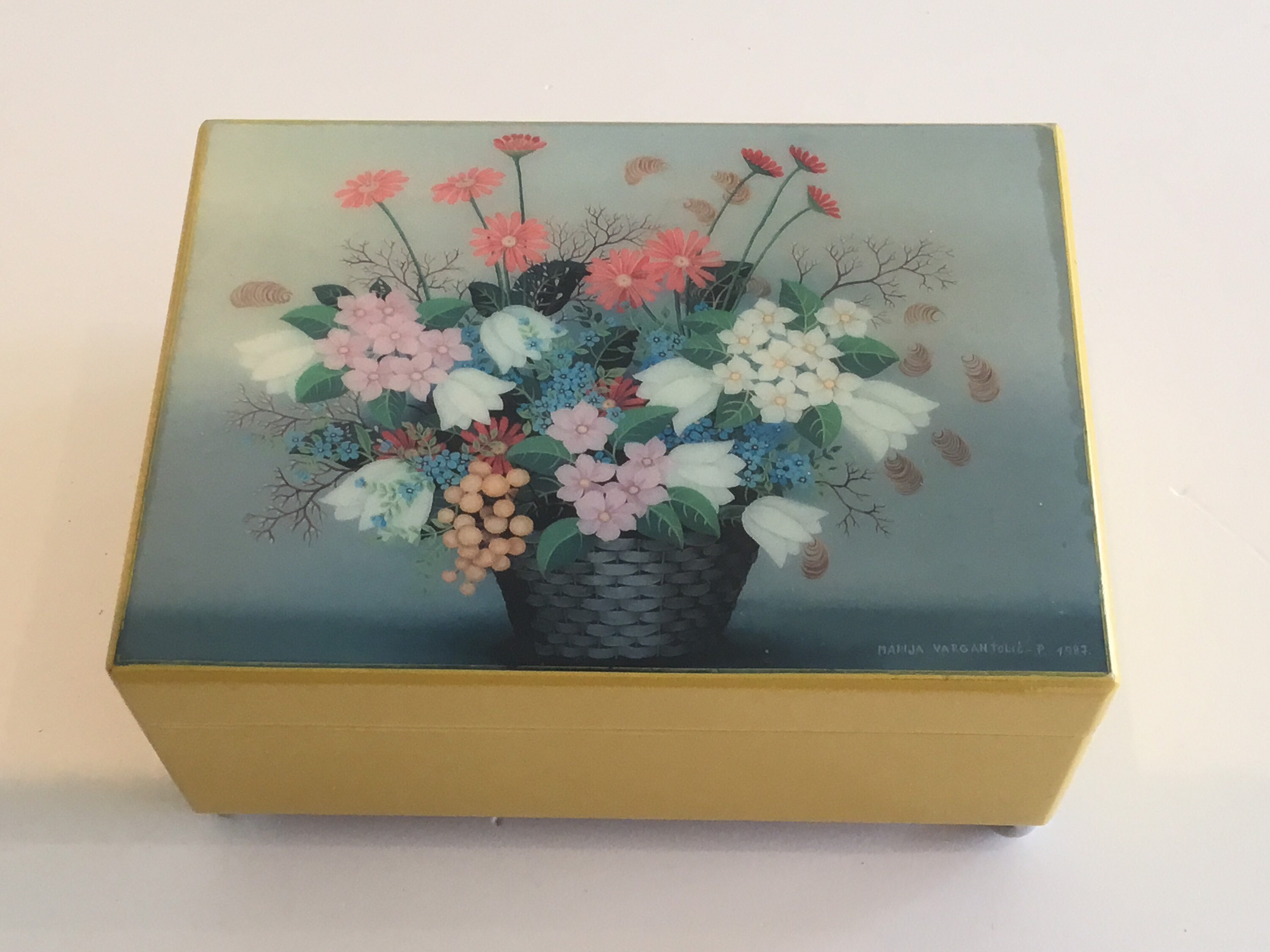 Vintage Music Box | Marija Vargantolic 1987, Jewelry Box Japanese Mechanism "If You Love Me" — photo 5 of 10