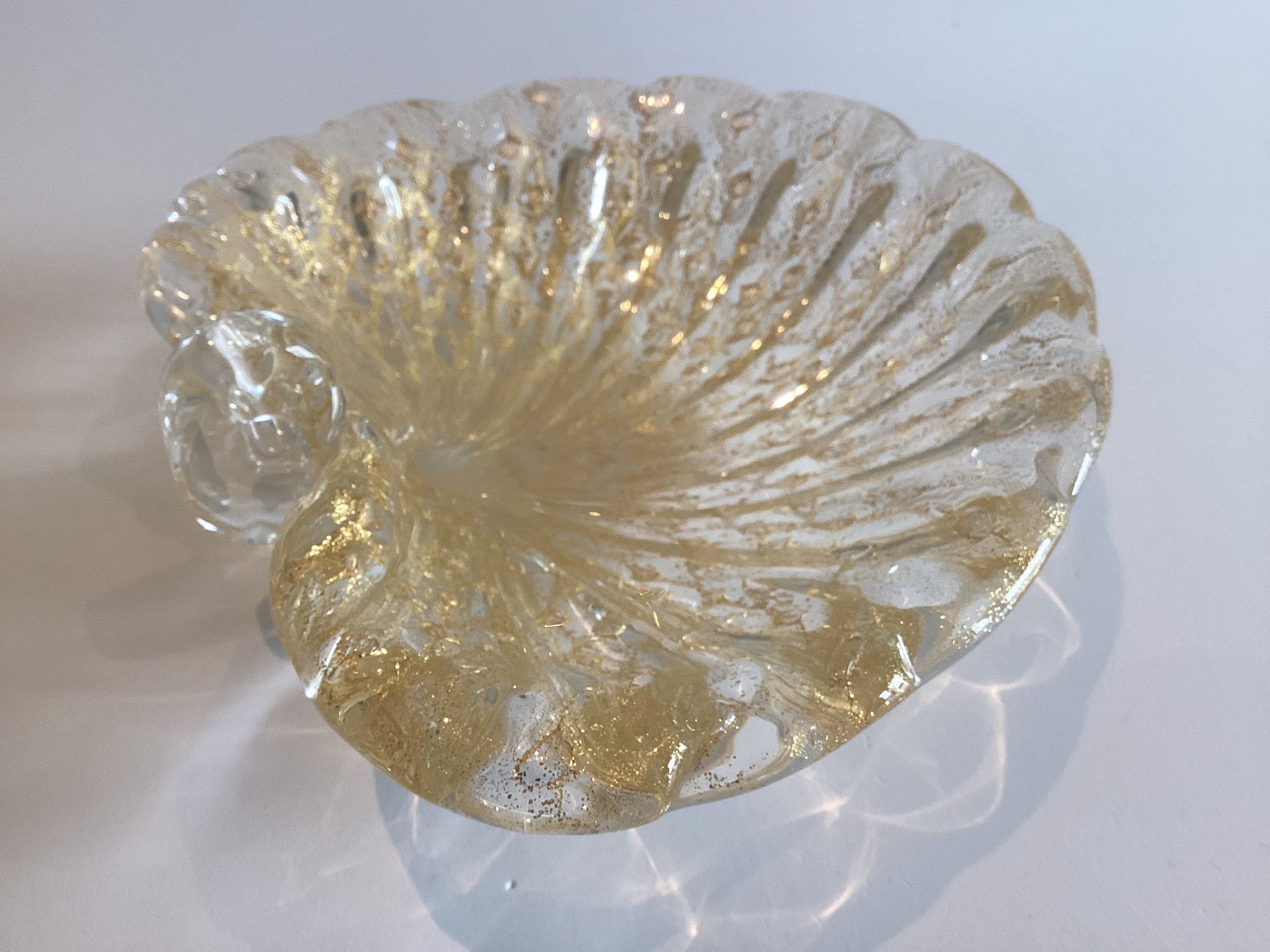 Vintage Murano Glass | Attributed to Barovier & Toso 1950s Shell, Gold Leaf Centerpiece — photo 3 of 7