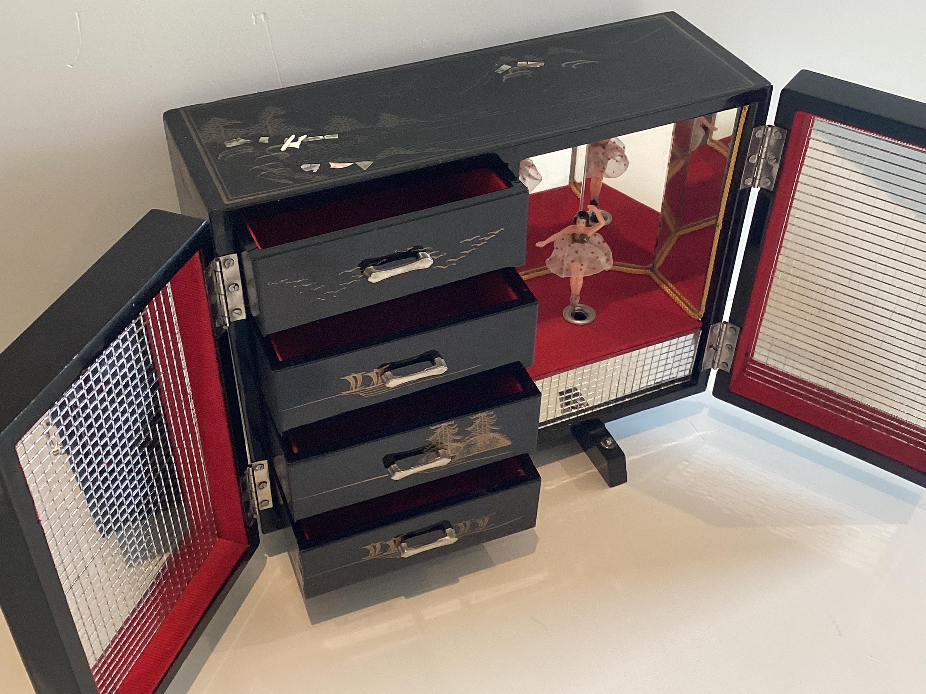 Vintage Music Box – Jewellery Cabinet with Ballerina (1960s) Japan — photo 4 of 10