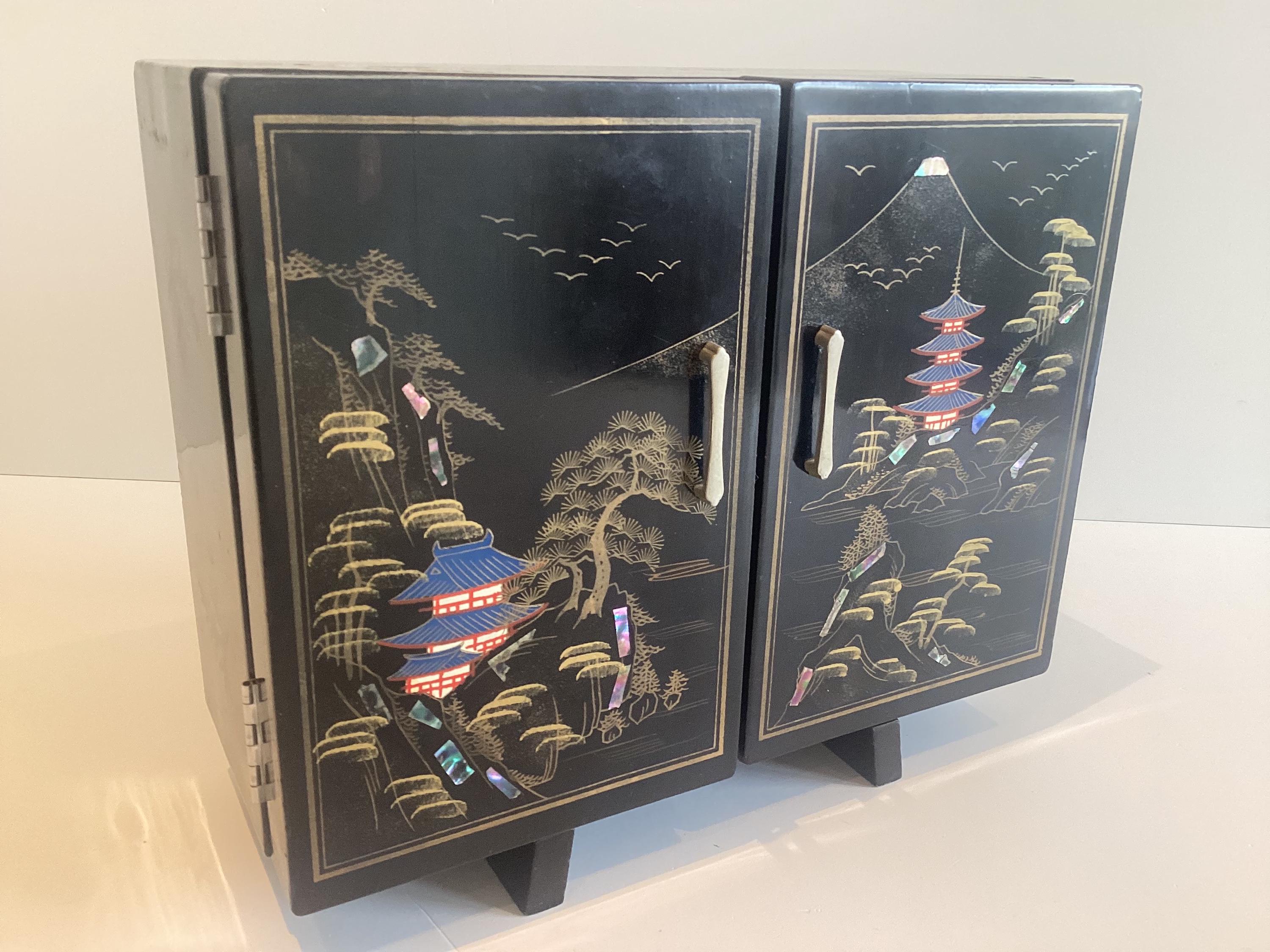 Vintage Music Box – Jewellery Cabinet with Ballerina (1960s) Japan — photo 8 of 10