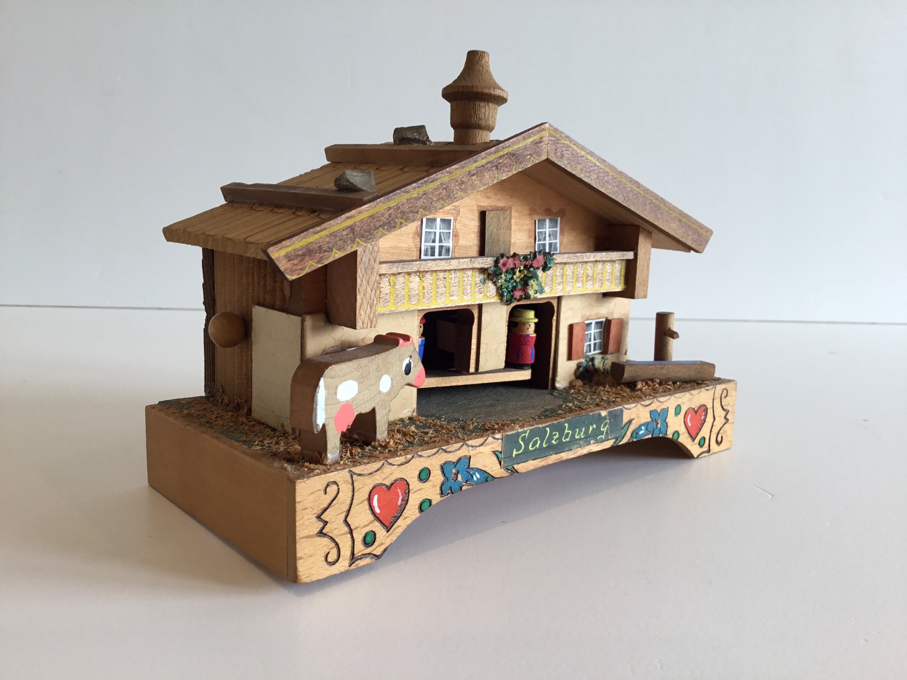 Musical Reuge Chalet (1940s) Made In Switzerland — photo 2 of 10