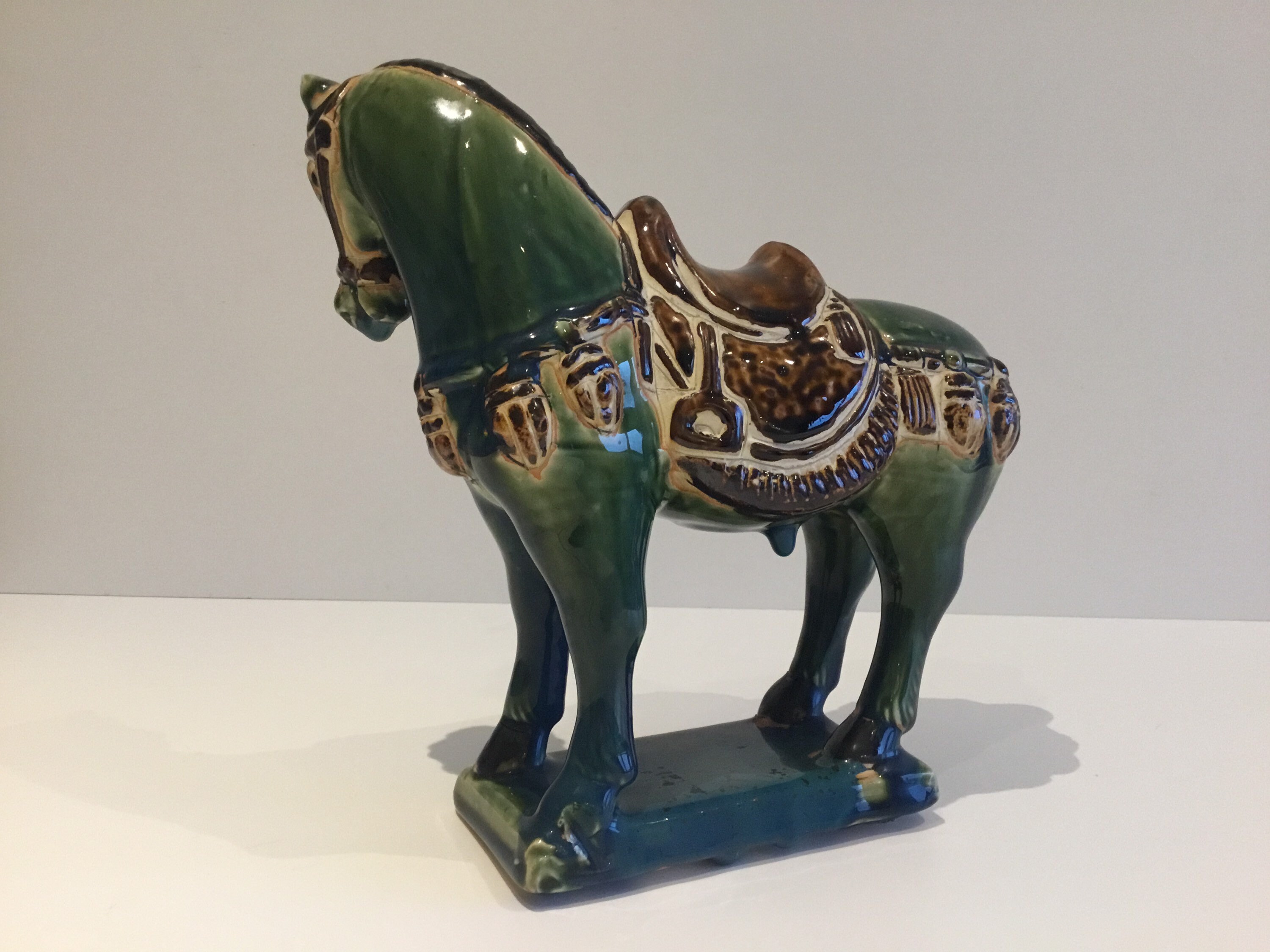 Vintage Porcelain Horse | 1950s Chinese Hand Painted Enamel, Rare Figurine — photo 6 of 8
