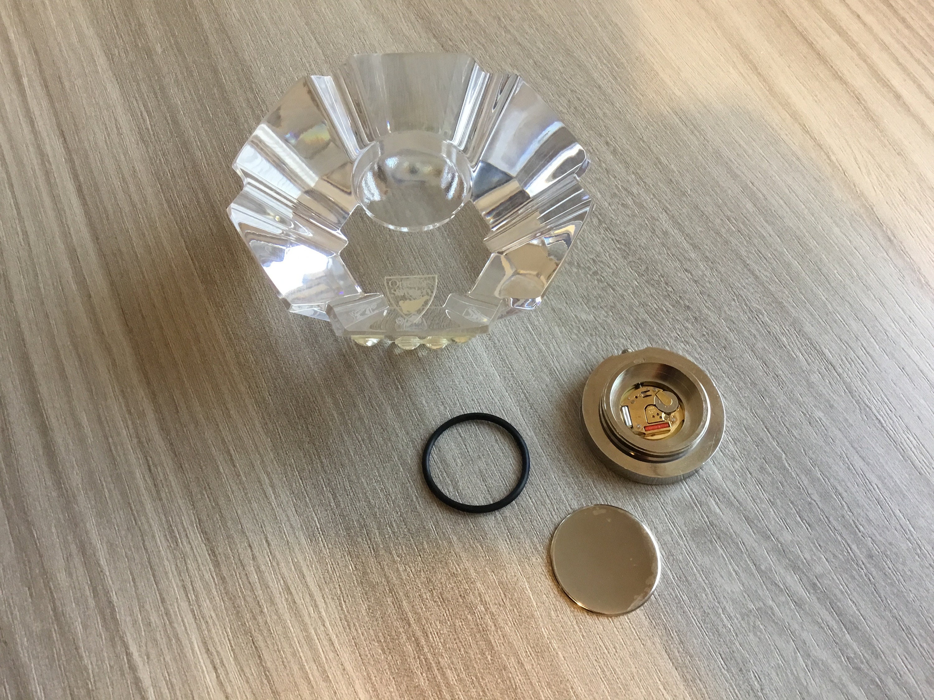 Vintage Clock | Orrefors Sweden Lars Hellsten Design, Ronda Swiss Movement 4 Jewles Version — photo 7 of 8