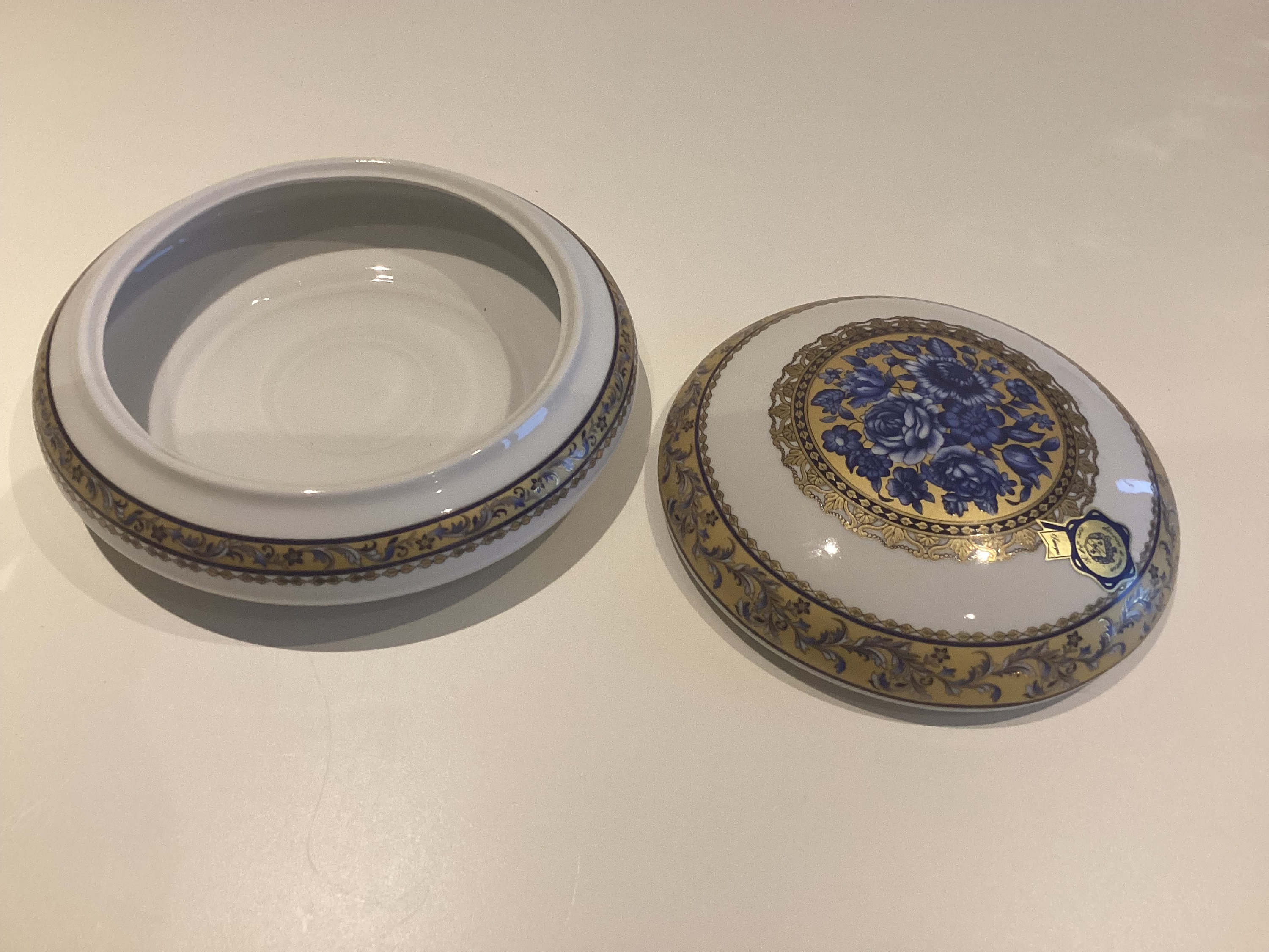Vintage Porcelain Box | T. Limoges France Hand Painted, 24k Gold Decorated Trinket Case — photo 5 of 8