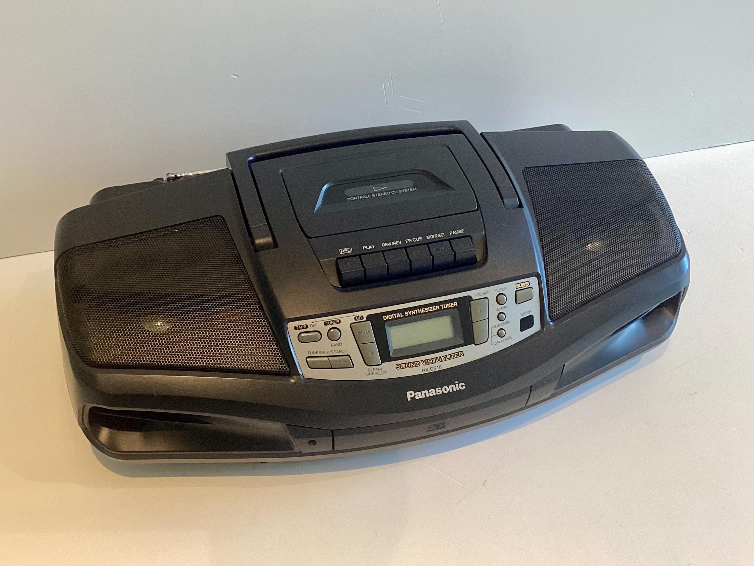 Vintage Boombox | 1990s Panasonic RX-DS18 CD Radio Cassette, XBS Sound, Working — photo 5 of 11
