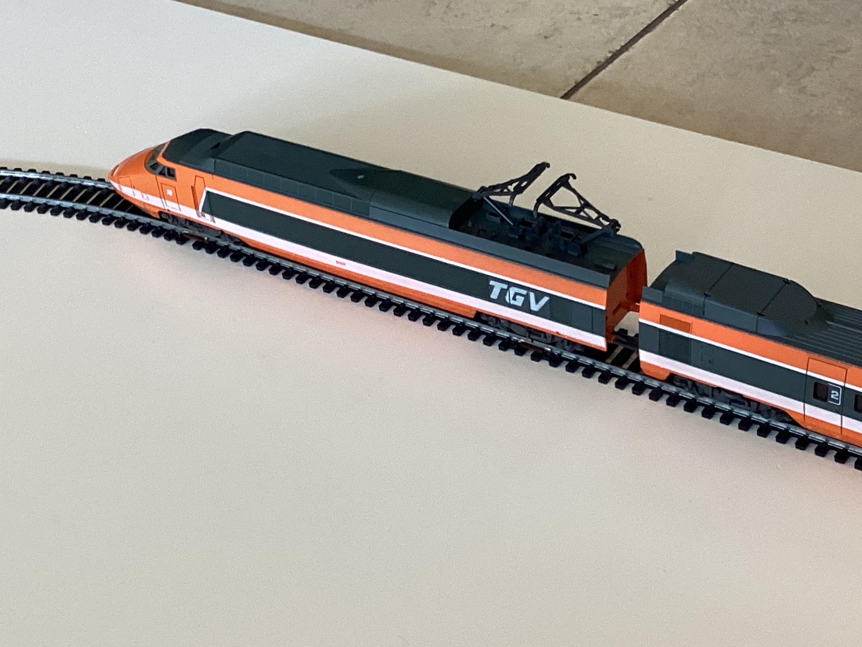 Vintage Train | 1980s LIMA GTV Italian Electric Set, Complete with Box & Tracks — photo 7 of 11
