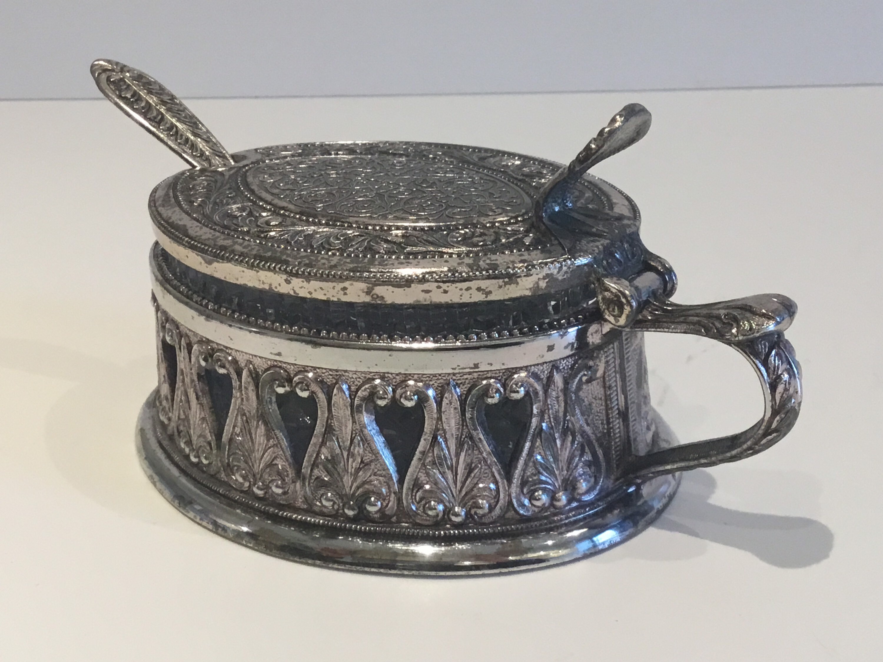 Antique Container | 1900s Italian Silver Plated Box with Crystal Insert — photo 3 of 8
