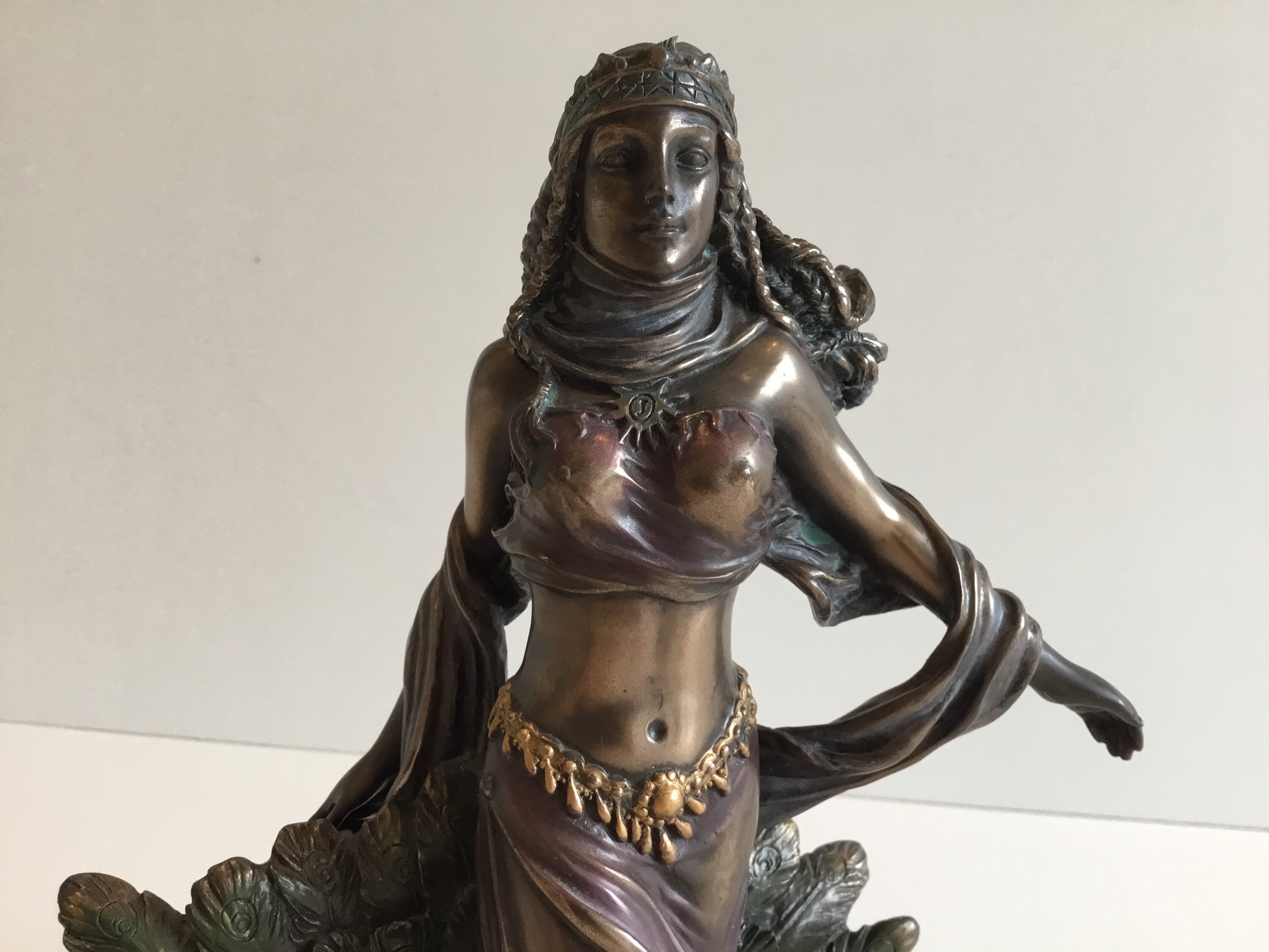 Vintage Sculpture | Veronese Design Polysone Figurine, Greek Goddess Hera, Majestic Peacock — photo 3 of 11