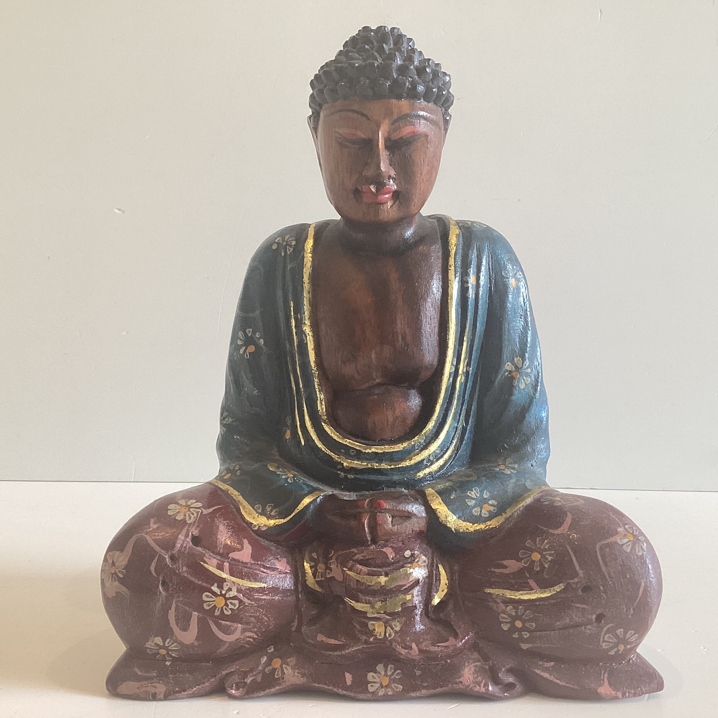 Vintage Japanese Buddha | 1970s Hand-Carved Wood Statue, Solid Wood Buddhist Sculpture — photo 4 of 9