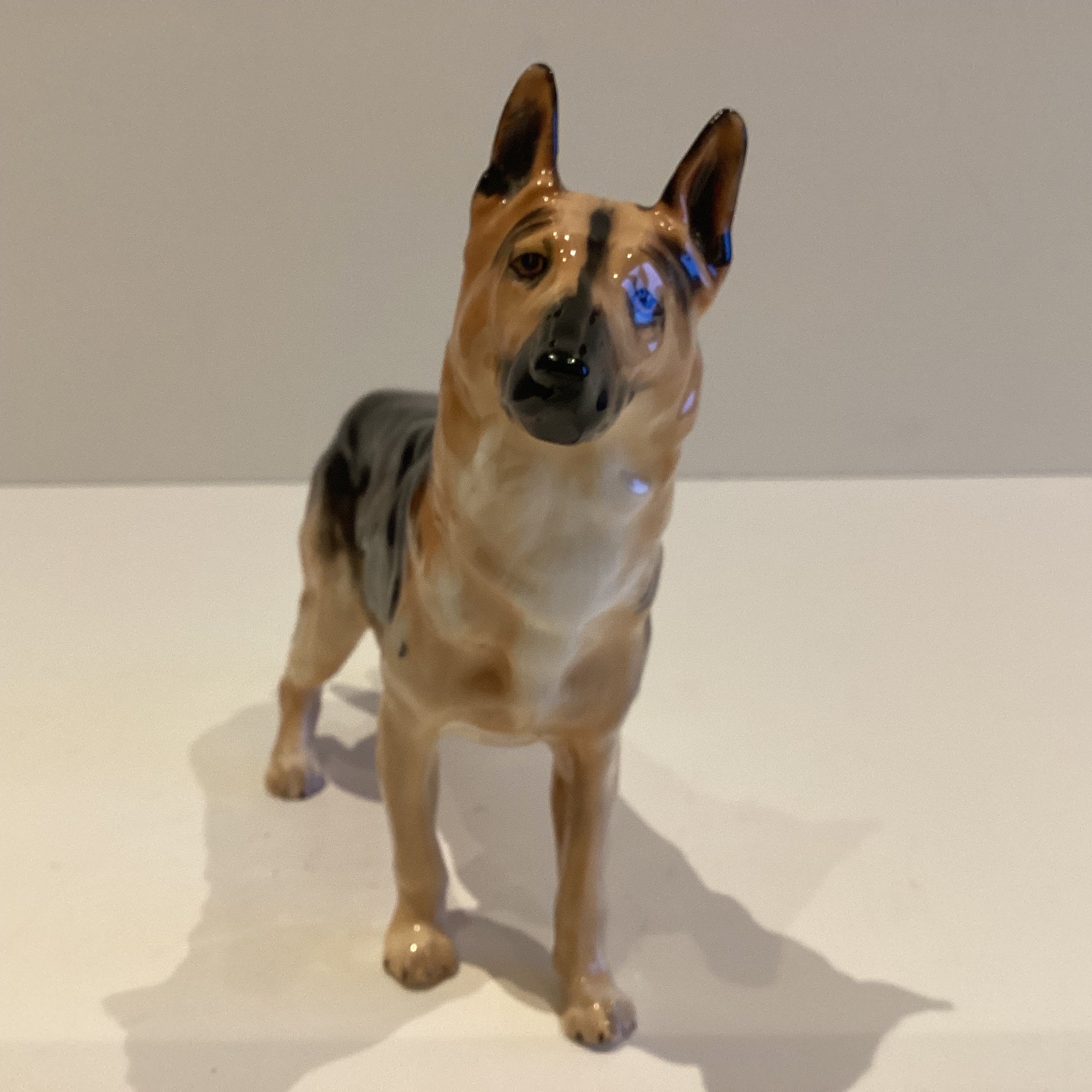 Vintage Porcelain Dog | Royal Doulton 1940s German Shepherd HN1116, Frederick Daws Design — photo 4 of 9