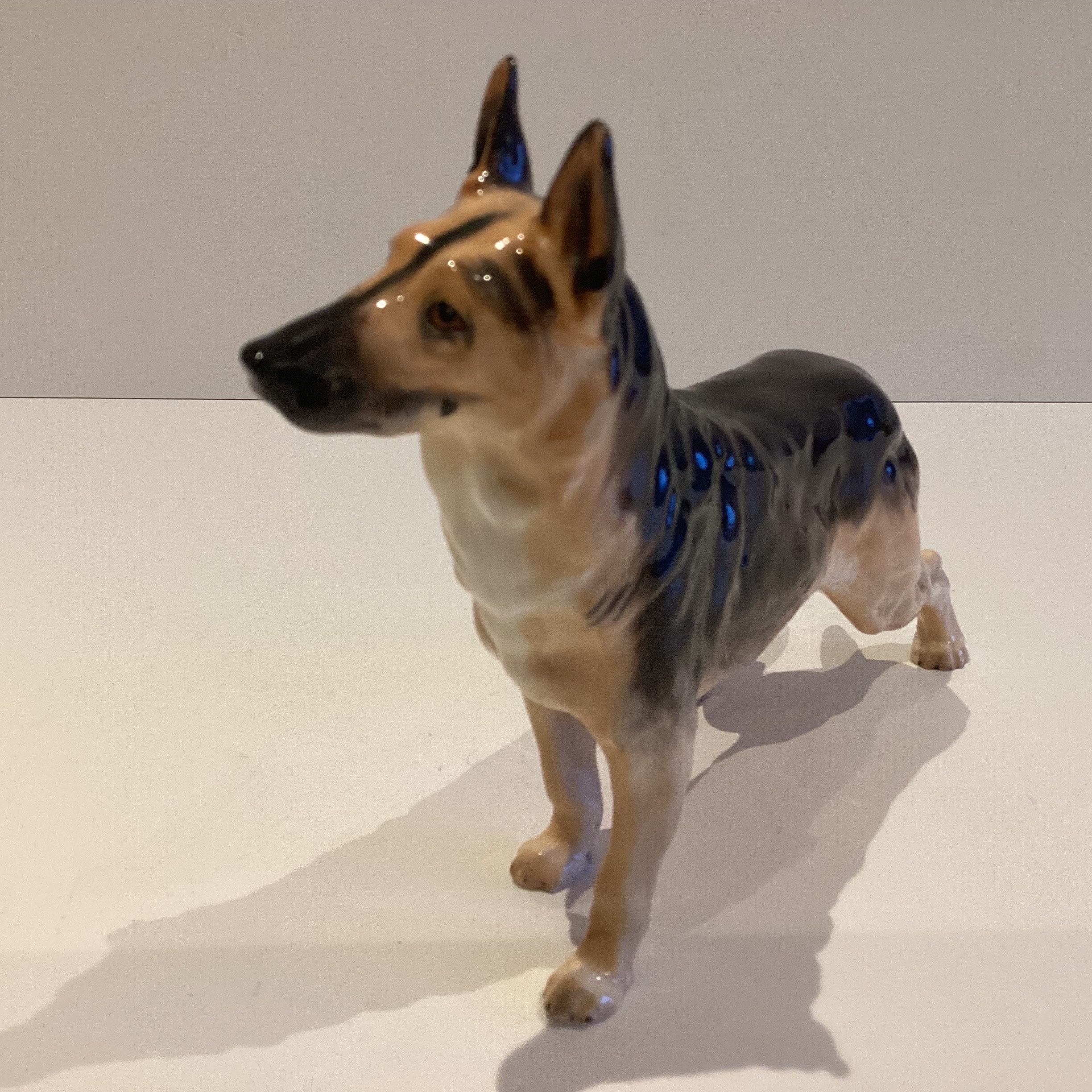 Vintage Porcelain Dog | Royal Doulton 1940s German Shepherd HN1116, Frederick Daws Design — photo 5 of 9