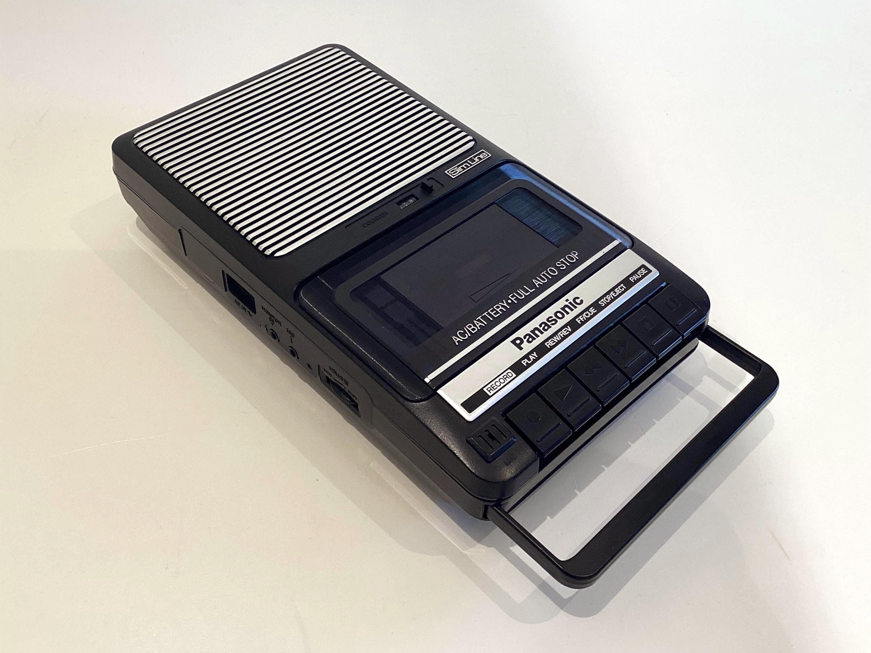 Vintage Cassette Recorder Panasonic RQ-2102 (1990s), Slim Line Portable, Working Auto-Stop, Tested — photo 2 of 11