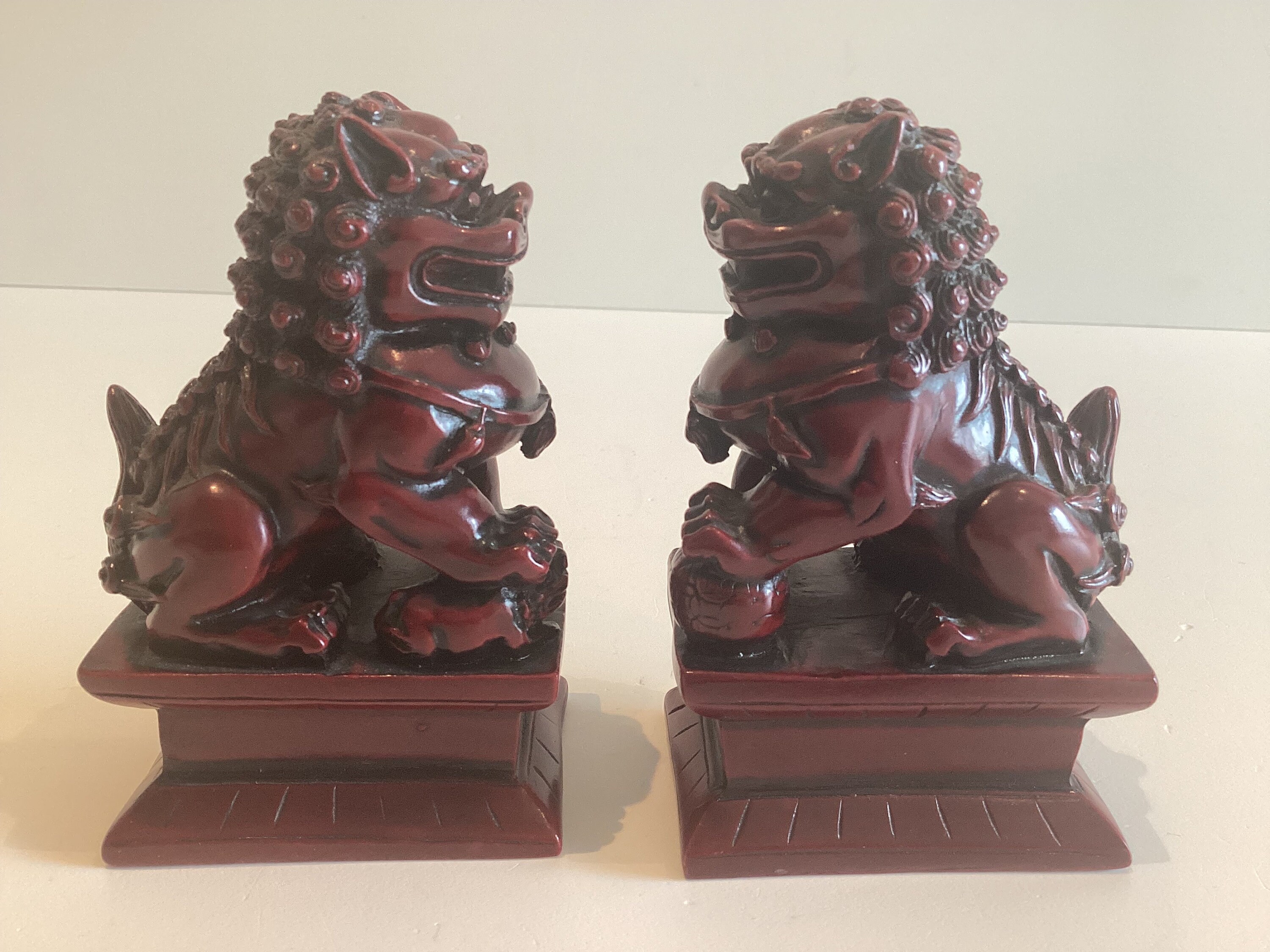 Vintage Figurine Foo Dogs | 1970s Chinese Feng Shui Set, Family Pair with Puppy — photo 3 of 7