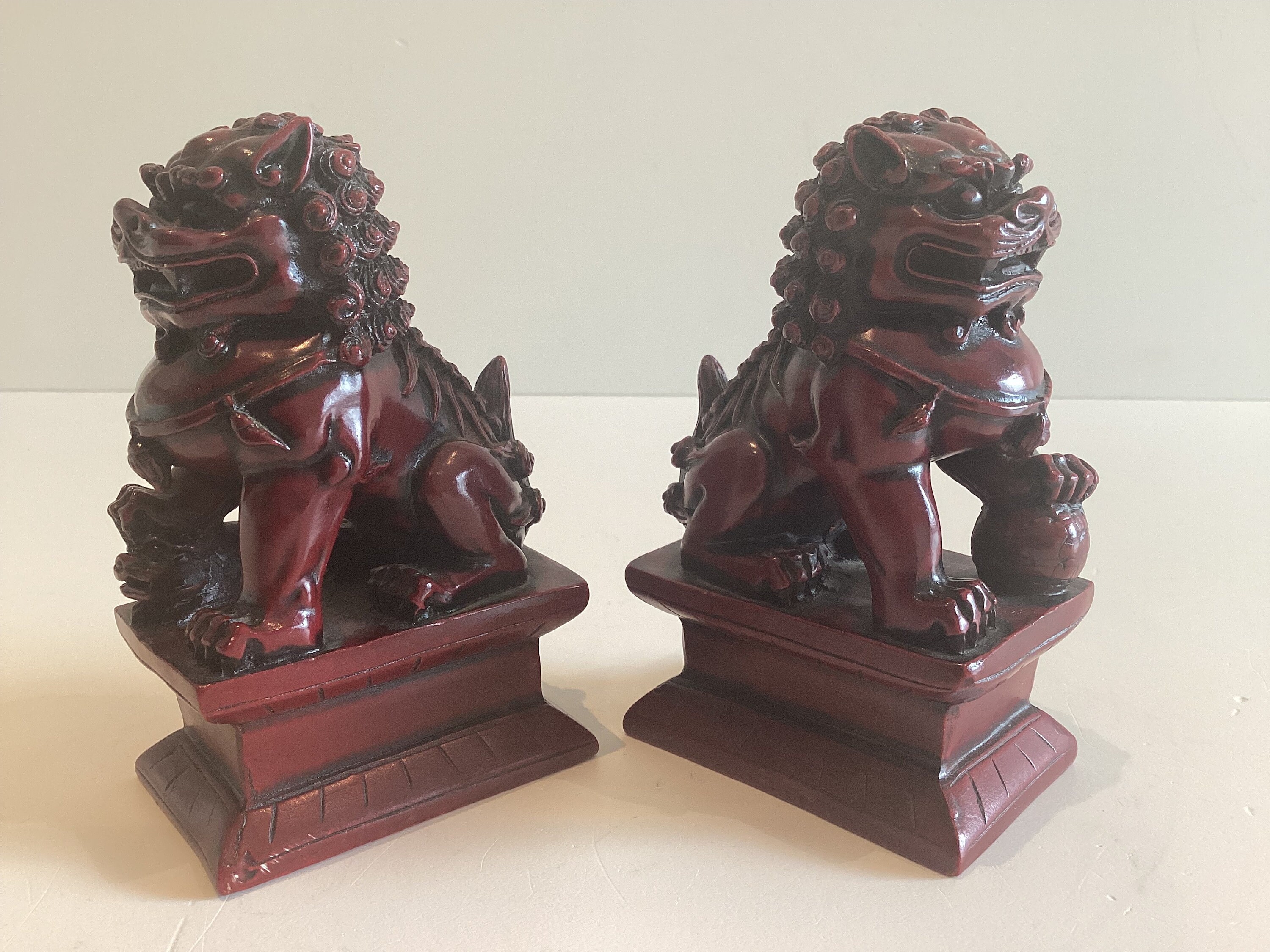 Vintage Figurine Foo Dogs | 1970s Chinese Feng Shui Set, Family Pair with Puppy — photo 5 of 7