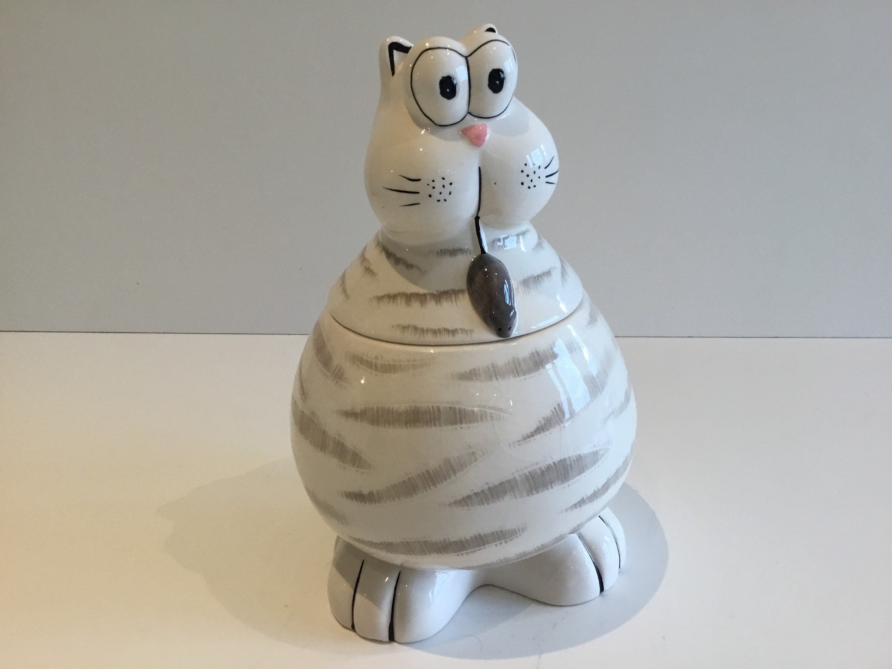 Vintage Italian Cookie Jar | 1970s Hand-Painted Ceramic Cat, Collectible Kitchenware — photo 4 of 8
