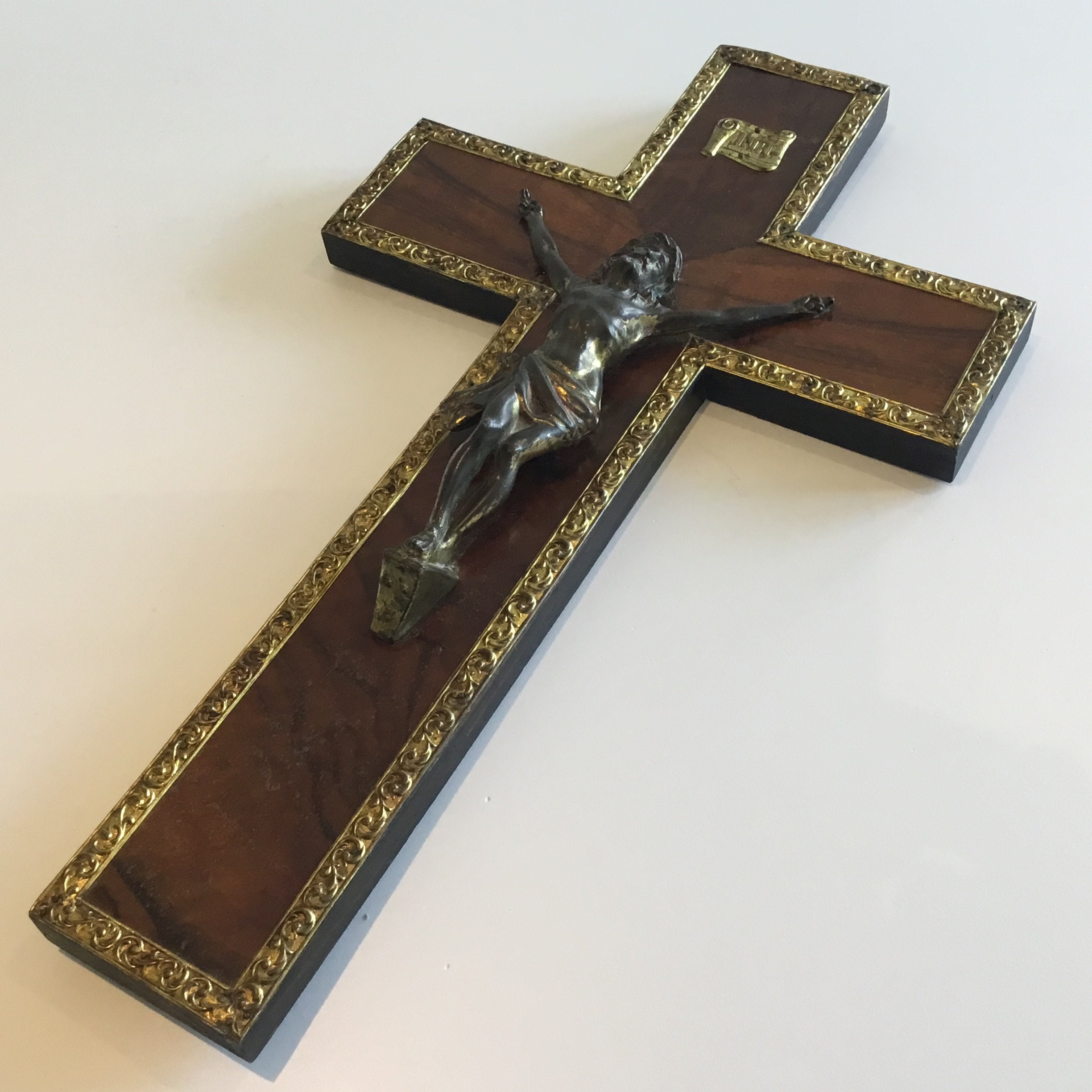 Vintage Crucifix | 1930s Spanish Antique, Patinated Metal Christ on Exotic Wood Cross — photo 3 of 6