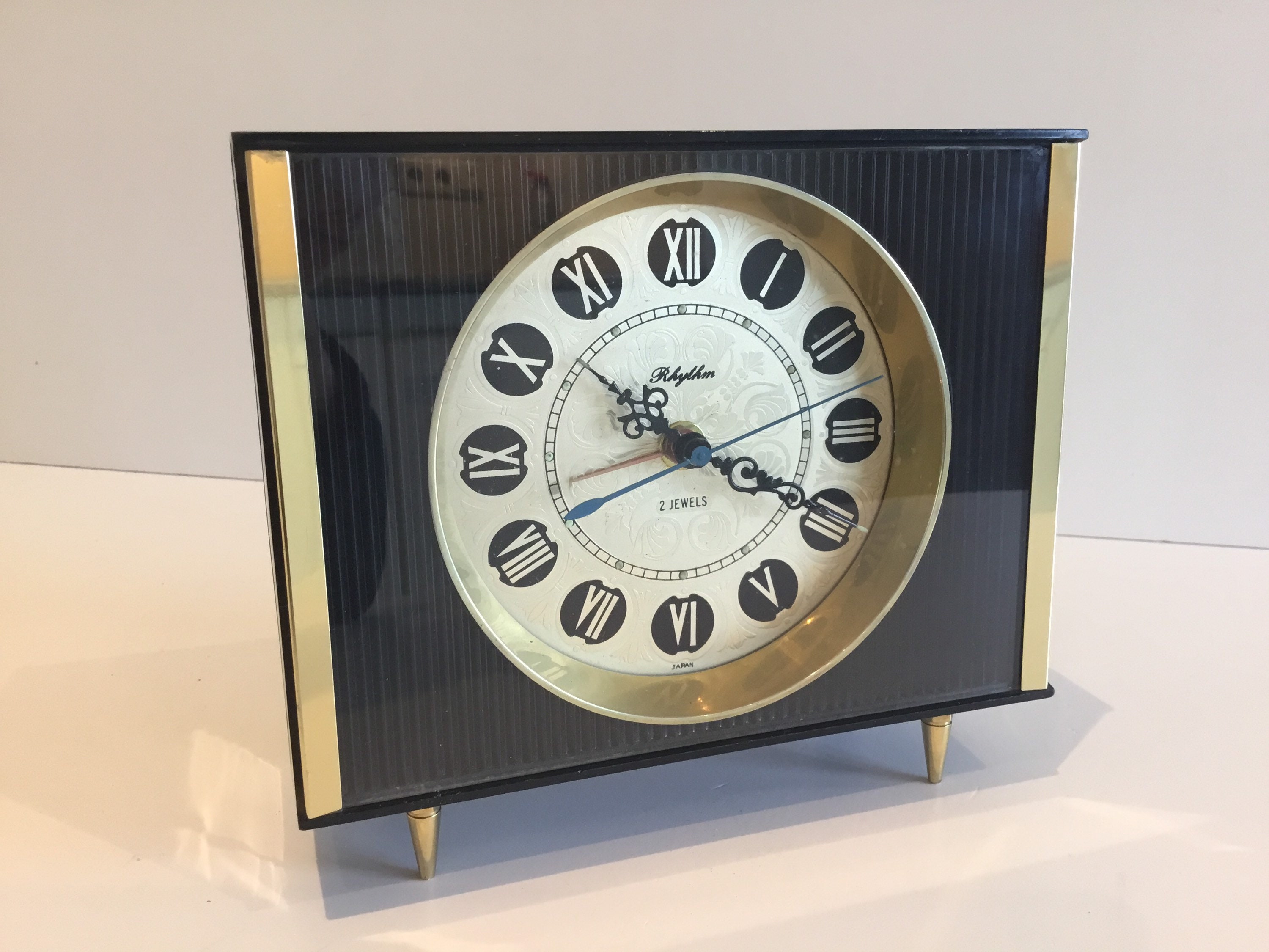 Rare Mechanical Rhythm 2 Jewels Alarm Clock (1967) Made In Japan NO. 51028 — photo 3 of 11